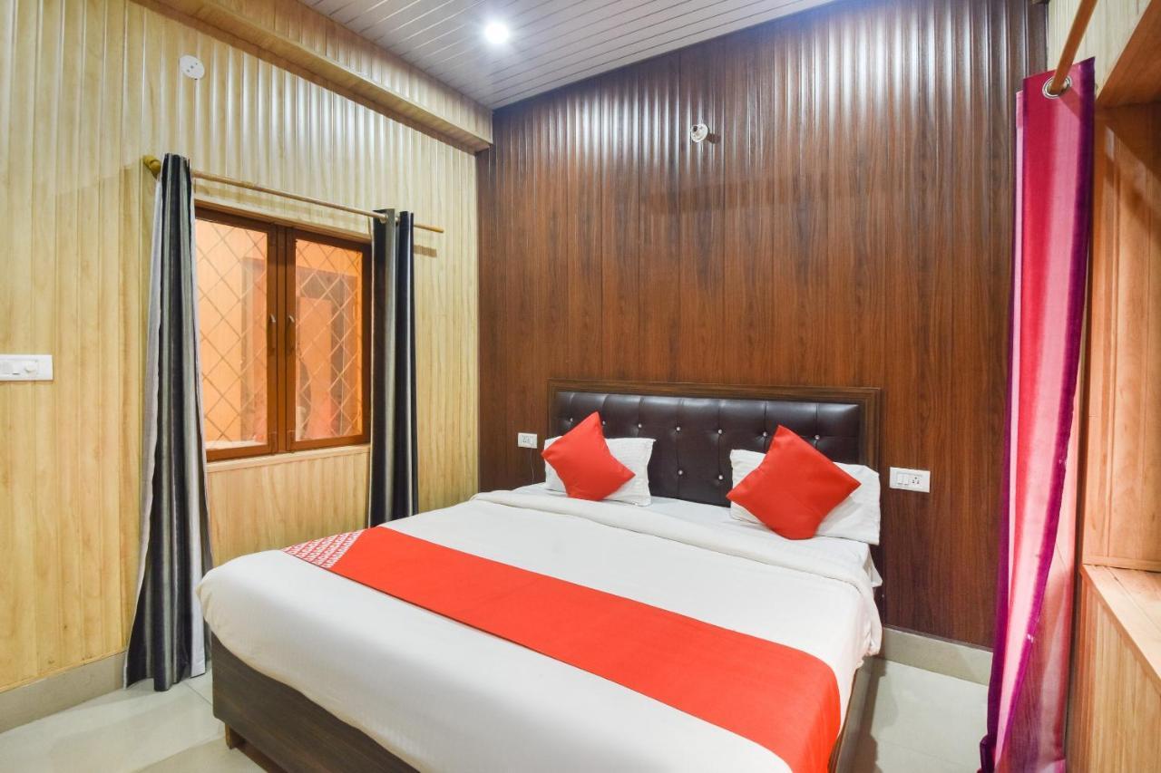 Oyo Flagship Yuvraj Inn Rājpur Eksteriør bilde